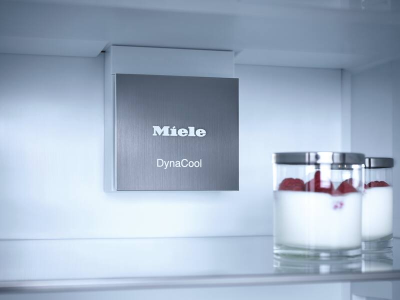 Miele ugradbeni hladnjak K 7738 D - Slika 3